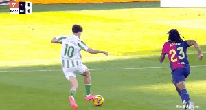 博鱼体育APP-【西甲】莱万破门德容送点 巴萨遭绝平2比2贝蒂斯